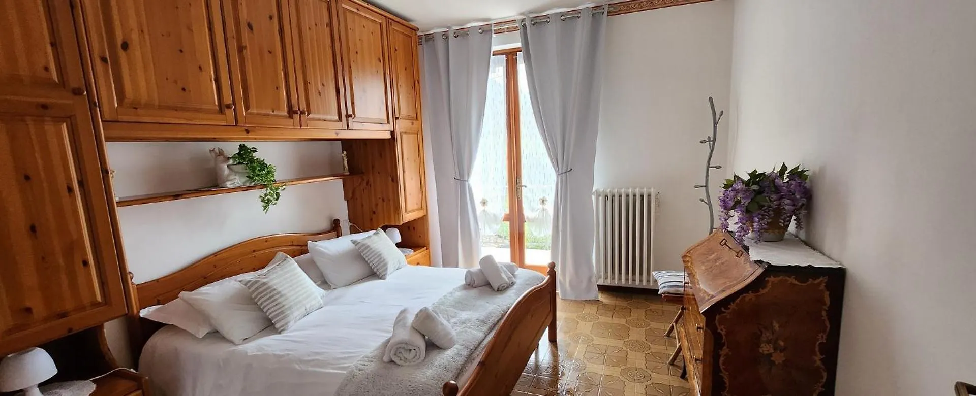 Apartment L'Ulivo Lake View Private Road 5 Kilometers From Varenna 리에르나